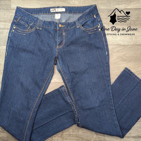 Mecca Femme Straight Leg Jeans Size 14 - Picture 1 of 6